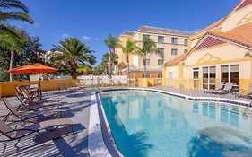 La Quinta By Wyndham Orlando Universal Area - Free Shuttle To Universal